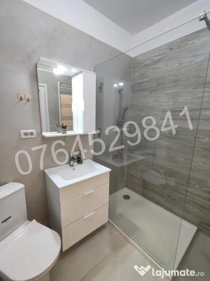 Apt. 2 cam. Central Address, bloc 2022 zona 13 Septembrie,Str. Nasaud - 13