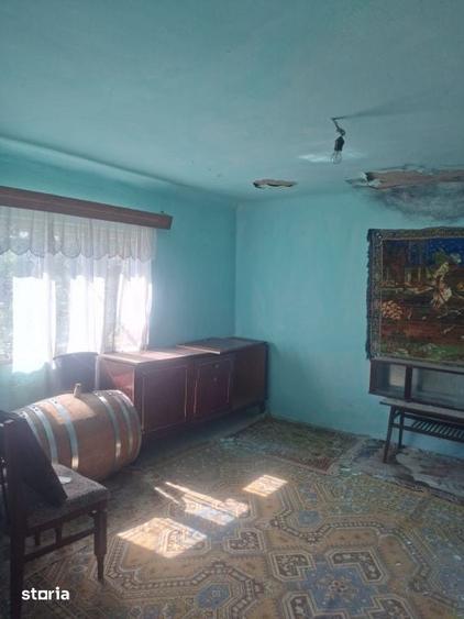 Casă cu 4 camere cu Teren 850 Mp în Târgșoru Vechi