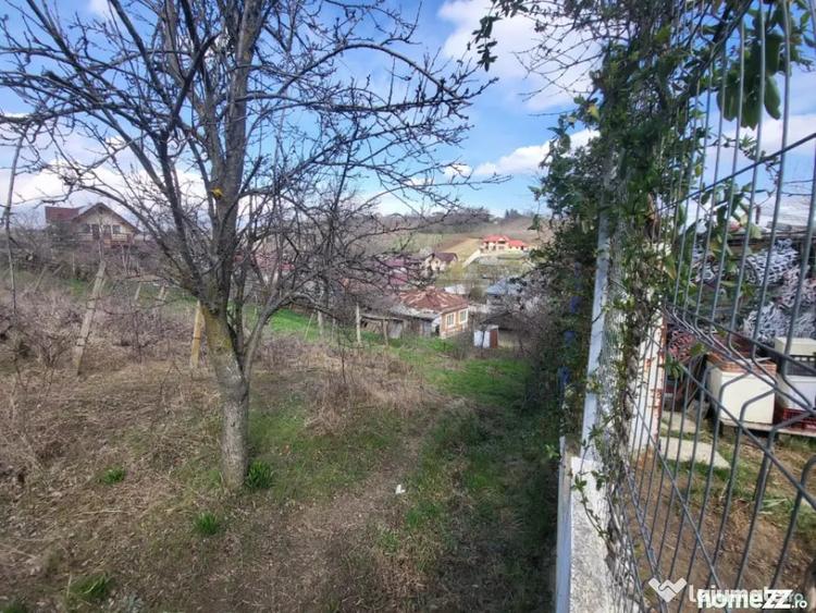 Teren de 1061 mp, în Rediu