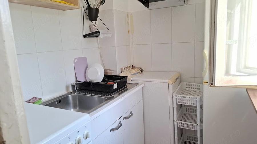 Apartament cu 2 camere nedecomandat în Central