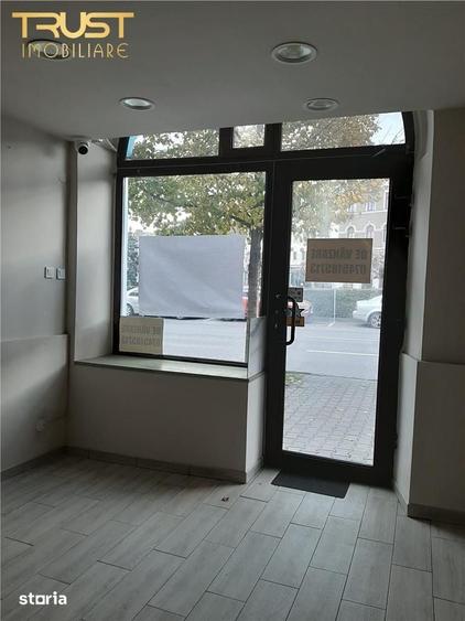 Spatiu Comercial l zona Centrala l 20 MP + 20 MP Pod - 1