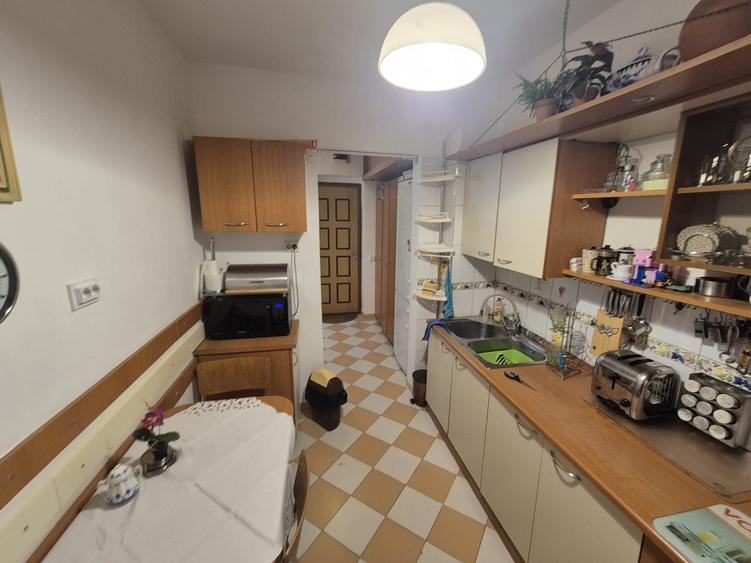Piata Muncii - B-dul Basarabia, inchiriere ap. 2 camere - 8