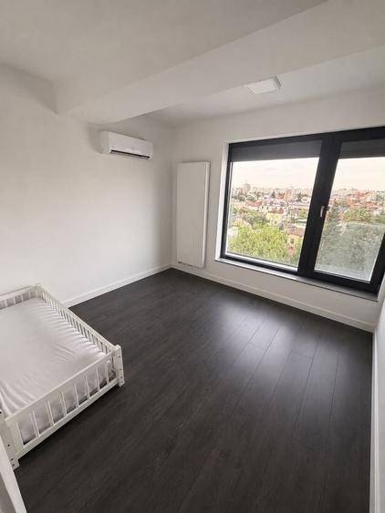 Apartament cu 3 camere decomandat în Ferdinand