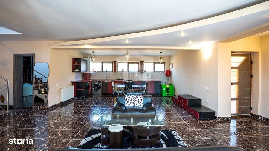Casă cu 4 camere în Colonia Bod