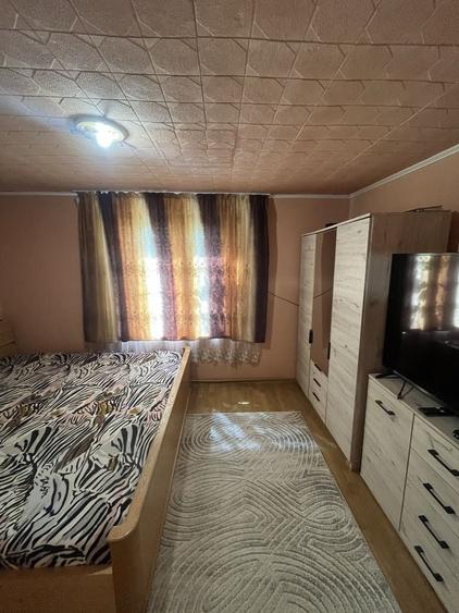 Casă cu 4 camere în Țuglui