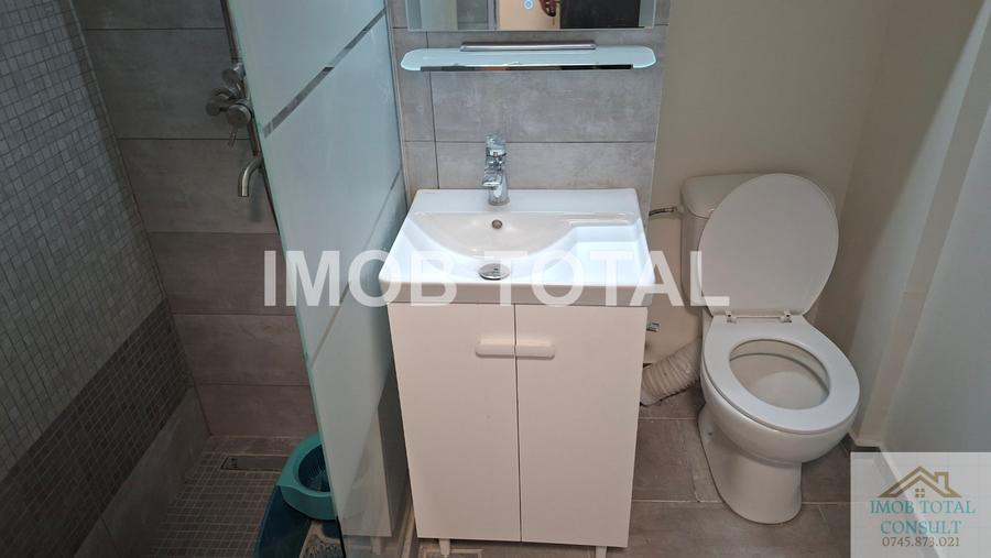 Apartament cu 2 camere semidecomandat în Trivale