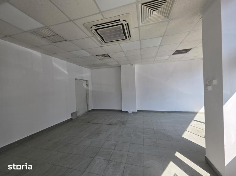 Spațiu comercial, de 37 mp, în Militari