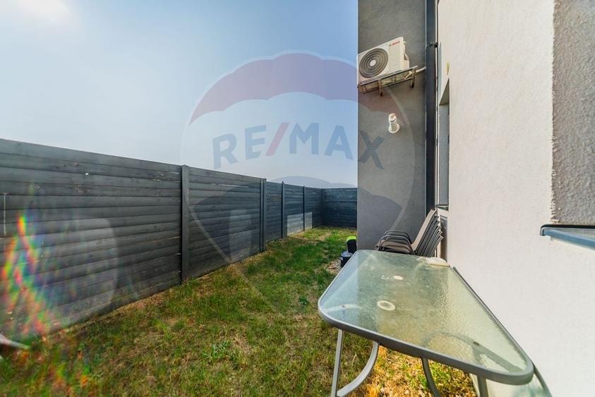 Apartament cu 2 camere semidecomandat, mobilat în Gai