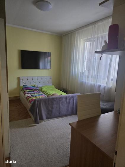 Casă cu 3 camere cu Teren 280 Mp în Central