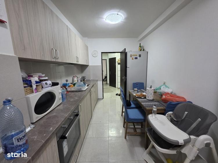 Apartament cu 3 camere decomandat în 1 Decembrie 1918