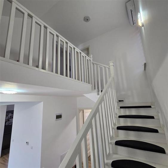 Casă cu 4 camere cu Teren 430 Mp în Miroslava
