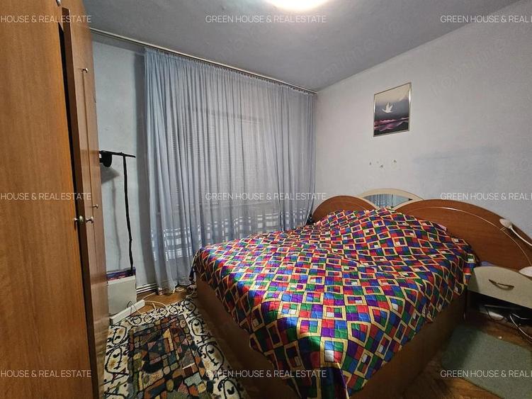 Apartament 4 camere, etaj 2 zona Ion Creanga - 4