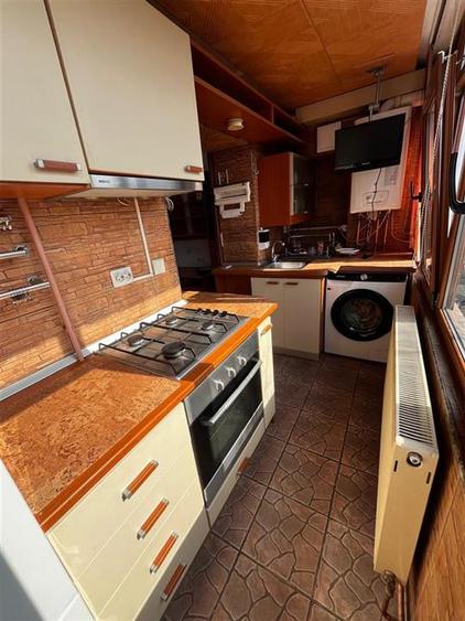 Apartament cu 2 camere decomandat, mobilat în Nicolina