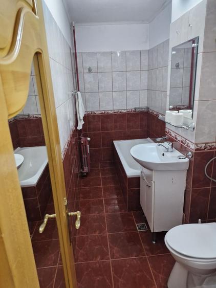Apartament cu 2 camere semidecomandat în Exterior Vest