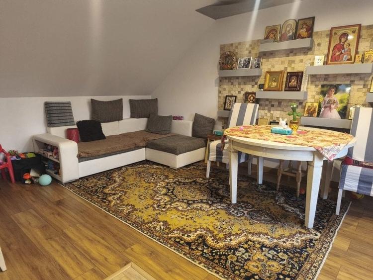 Casă cu 5 camere cu Teren 1000 Mp în Grămești