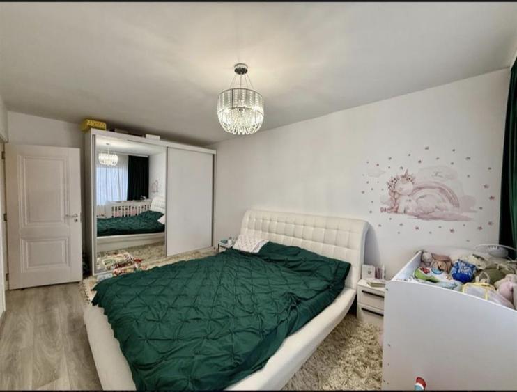 Apartament cu 2 camere decomandat, mobilat în Vasile Aaron