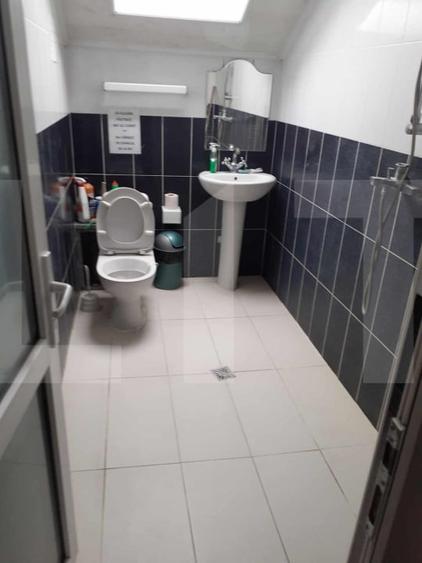 Casă individuală cu 9 camere cu Canalizare în Valea Rosie