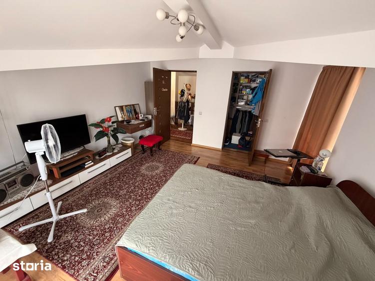 Casă cu 5 camere cu Teren 474 Mp în Mănăștur