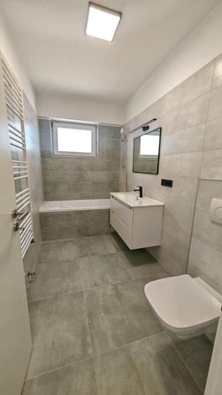 Apartament 3  camere zona Coressi - 12