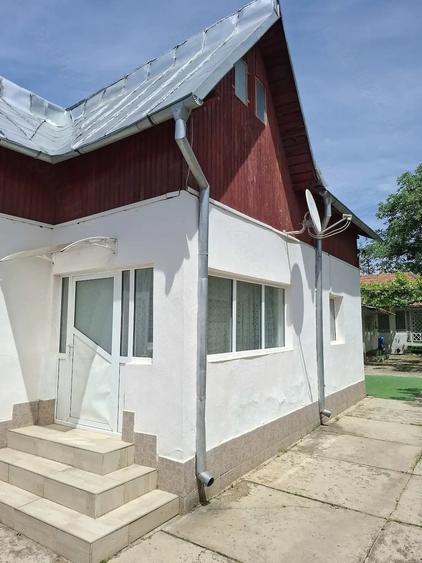 Casa in Cocorastii Caplii, jud Prahova, la 5 km de Campina - 2