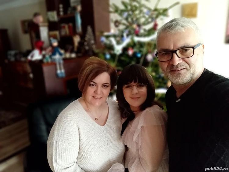 Casă cu 6 camere cu Teren 1500 Mp în Lepșa