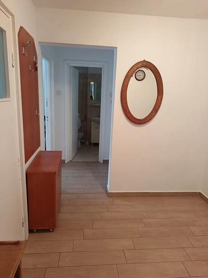 Apartament cu 2 camere decomandat în Micro 14