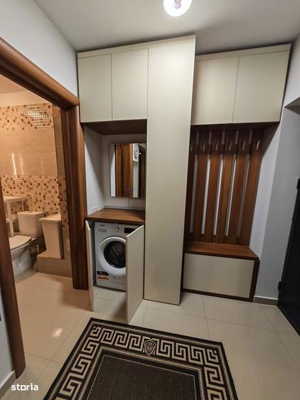 Apartament cu 2 camere semidecomandat, mobilat în Central — fotografia 1