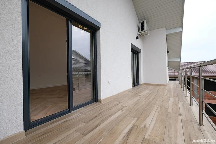 Apartament cu 3 camere decomandat, mobilat în Central