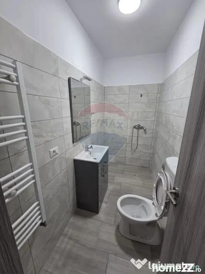 Spațiu comercial, de 40 mp, în Central