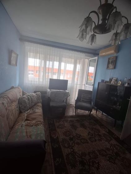 Apartament cu 2 camere semidecomandat, mobilat în Mazepa 1