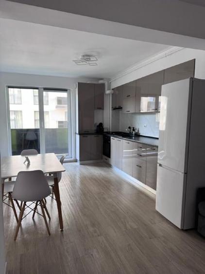 Apartament cu 2 camere decomandat, mobilat în Dâmbul Rotund