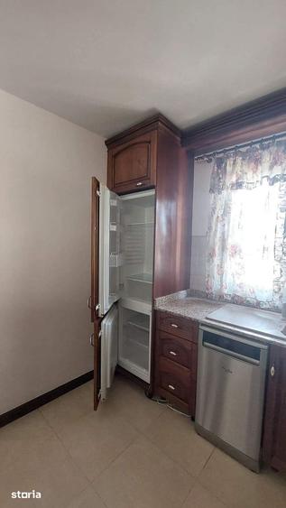 Casă cu 5 camere cu Teren 400 Mp în Miroslava
