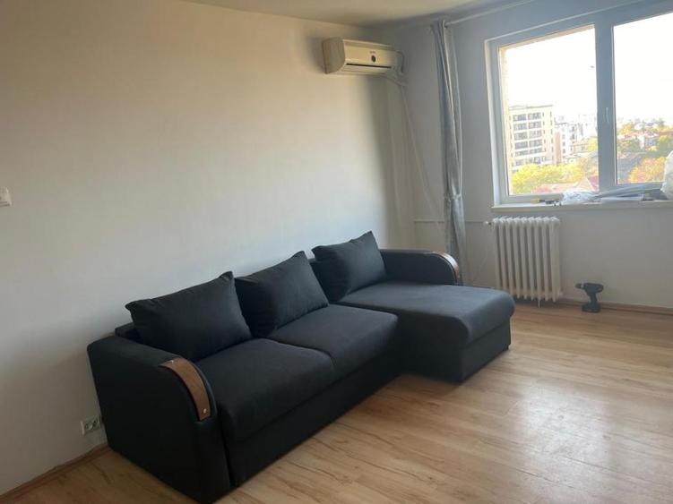 Apartament cu 3 camere în Moșilor
