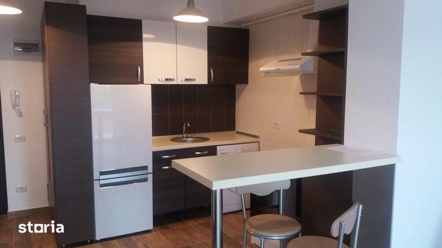 Apartament cu 2 camere semidecomandat, mobilat în Olteniței