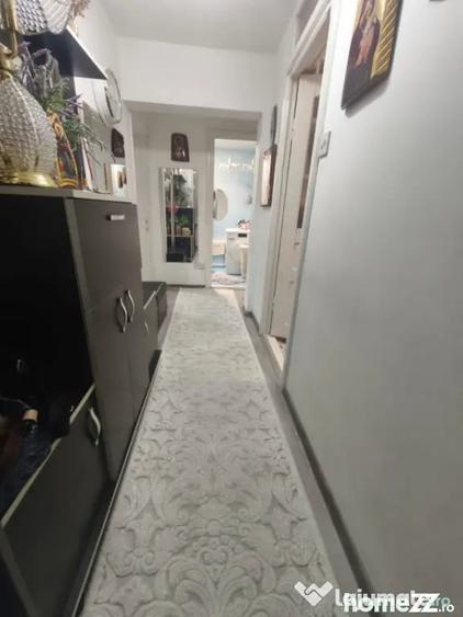 Apartament cu 2 camere decomandat în Siret