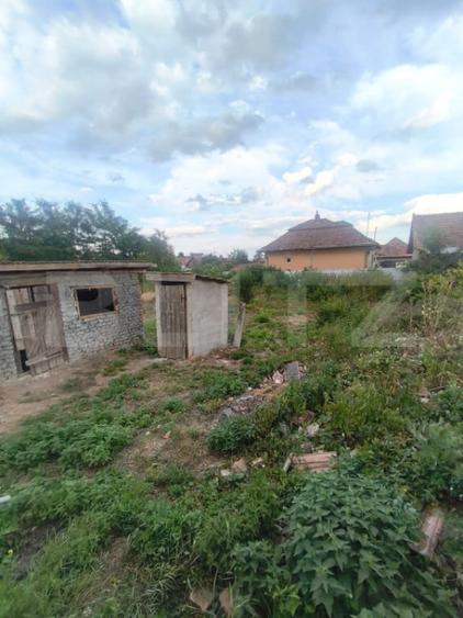 Casă cu 1 camere cu Teren 865 Mp în Unirea