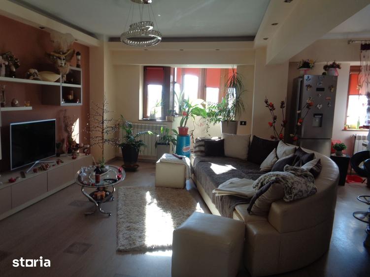 Apartament cu 2 camere în Intim