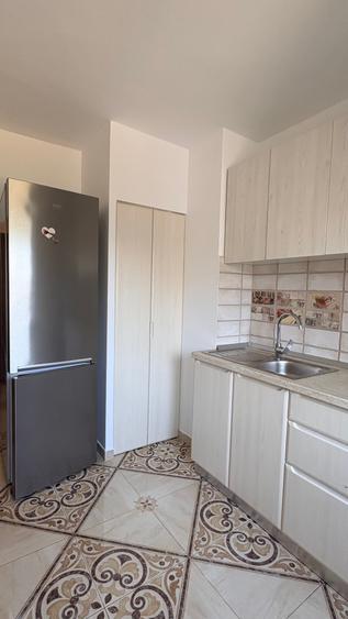 Apartament cu 2 camere decomandat în Iancului