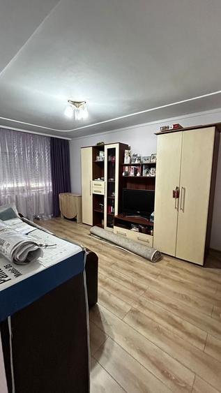 Apartament cu 2 camere, mobilat în Micro 21