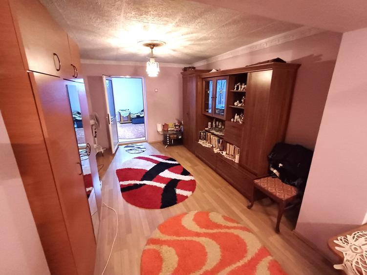 Casă cu 3 camere cu Teren 115 Mp în Brăilița