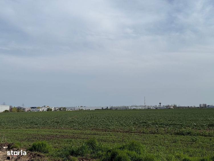 TEREN INTRAVILAN 3700MP METROU BERCENI - 1