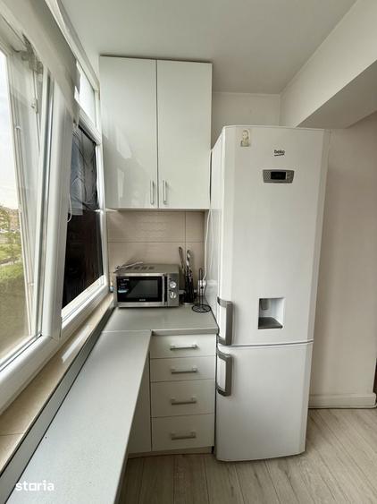 Apartament de inchiriat 3 camere,zona Nufarul - 10