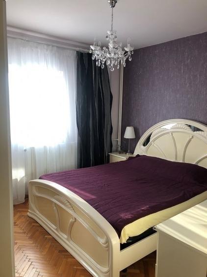 Apartament cu 4 camere decomandat, mobilat în Moșilor