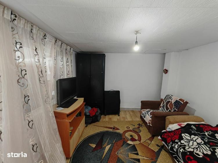 Casă cu 4 camere în Blăgești