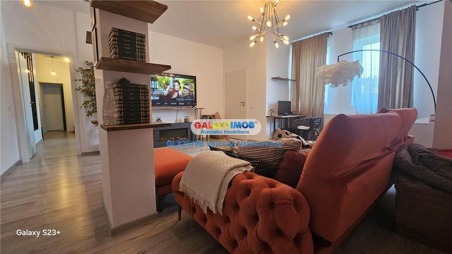 Apartament cu 4 camere decomandat, mobilat în Theodor Pallady