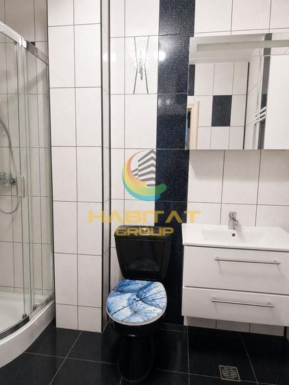 Casă cu 4 camere cu Canalizare în Central