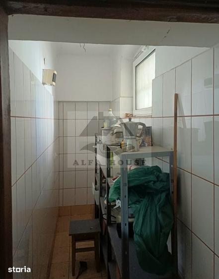 Apartament cu 4 camere decomandat în Sânpetru
