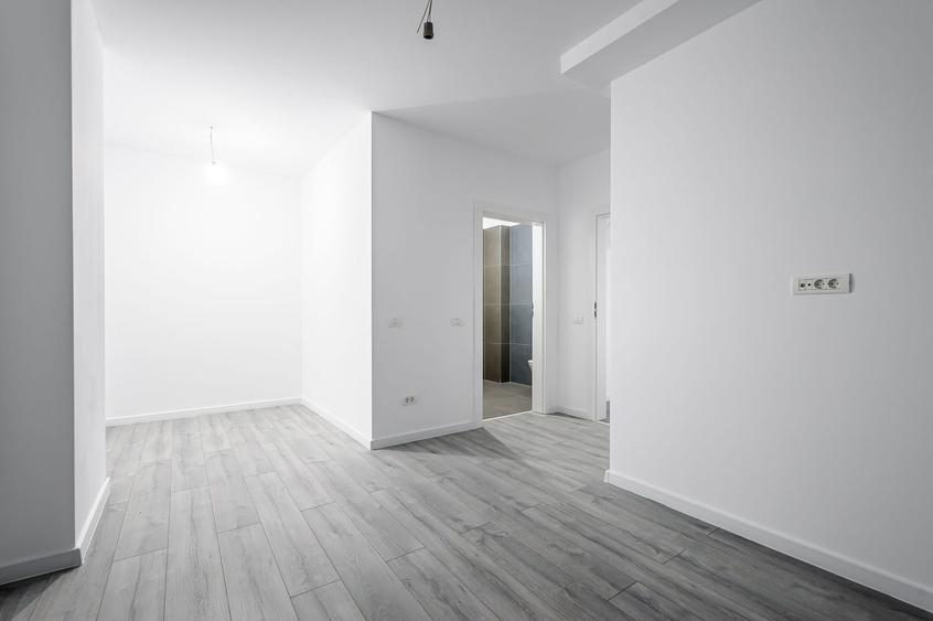 Apartament cu 3 camere decomandat în Aradului