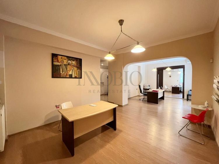 Apartament elegant cu 3 camere și cameră de serviciu | Ultracentral - 1