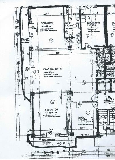 Apartament cu 4 camere semidecomandat în Primăverii